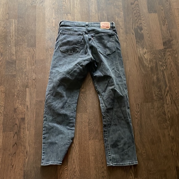 Levi wedgie jean - Picture 2 of 6